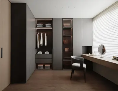 Italian Walk-in Closet