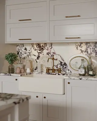 Transitional kitchenware set