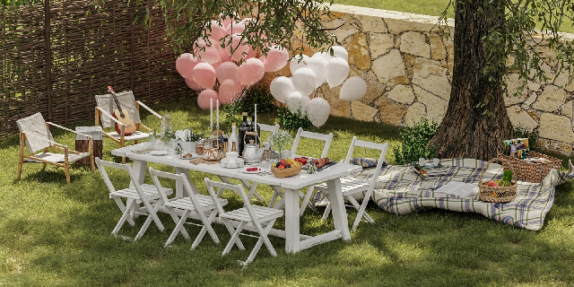 Organic Modern Outdoor Table & Chairs Set