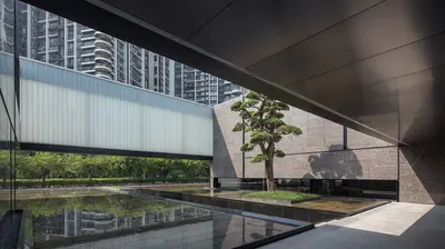 Modern Commercial Landscapes