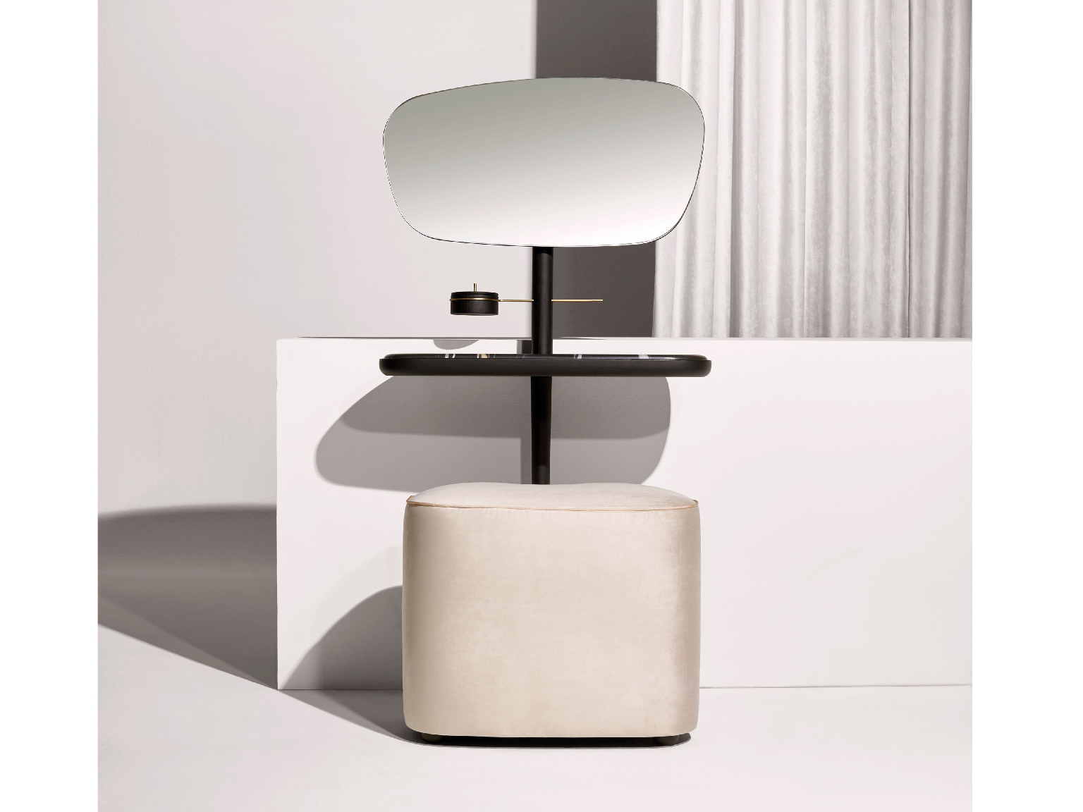 Modern Dressing Table