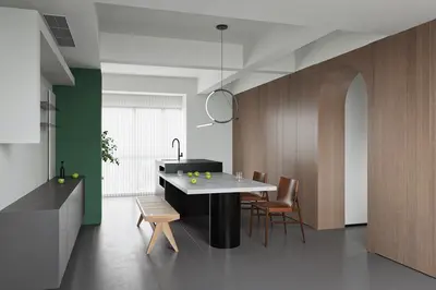 Modern Dining Room (Home)