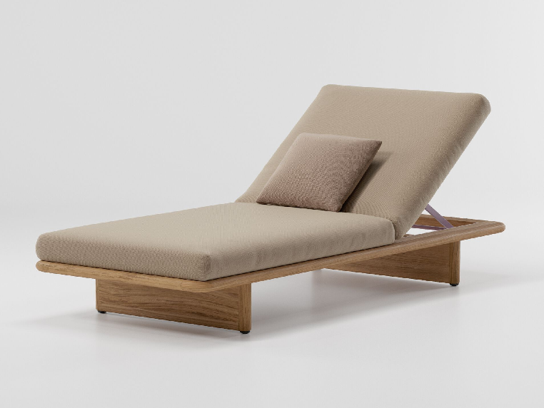 Modern Outdoor Lounger